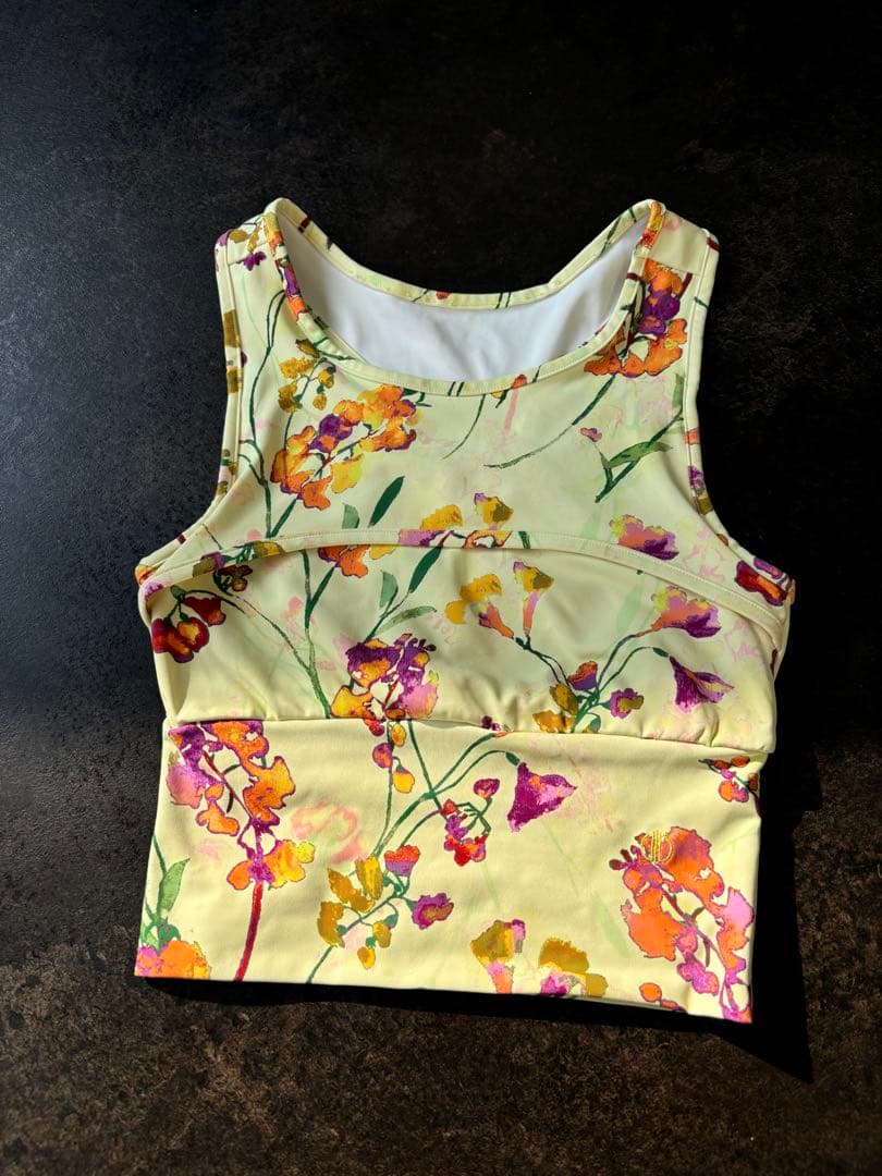 LITHEE　ヨガウエア　上下セット　フラワープリント（イエロー）