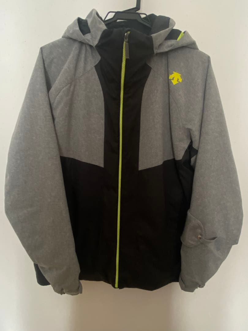 スキーウェアセット フード付き グレーと黒