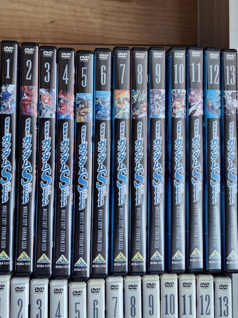 ガンダムSEED,DESTINY, ターンAガンダムDVD 全13巻セット