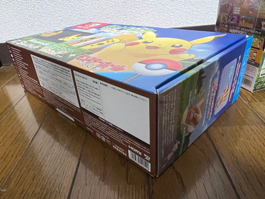 2点 極美品 Nintendo Switch レッツゴーピカチュウエディション