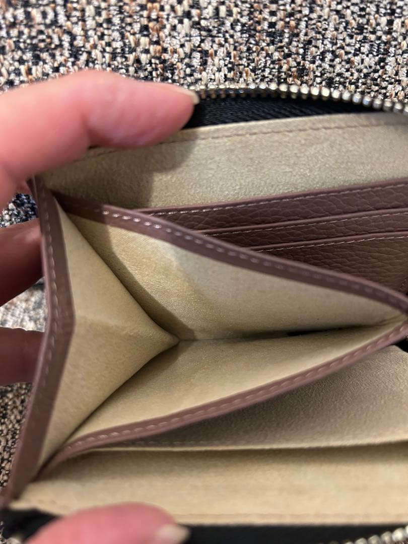 ♪ アタオ　財布