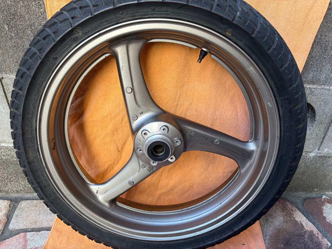 ホンダVTR1000F SC36 フロントホイール　ホーネット250NSR250