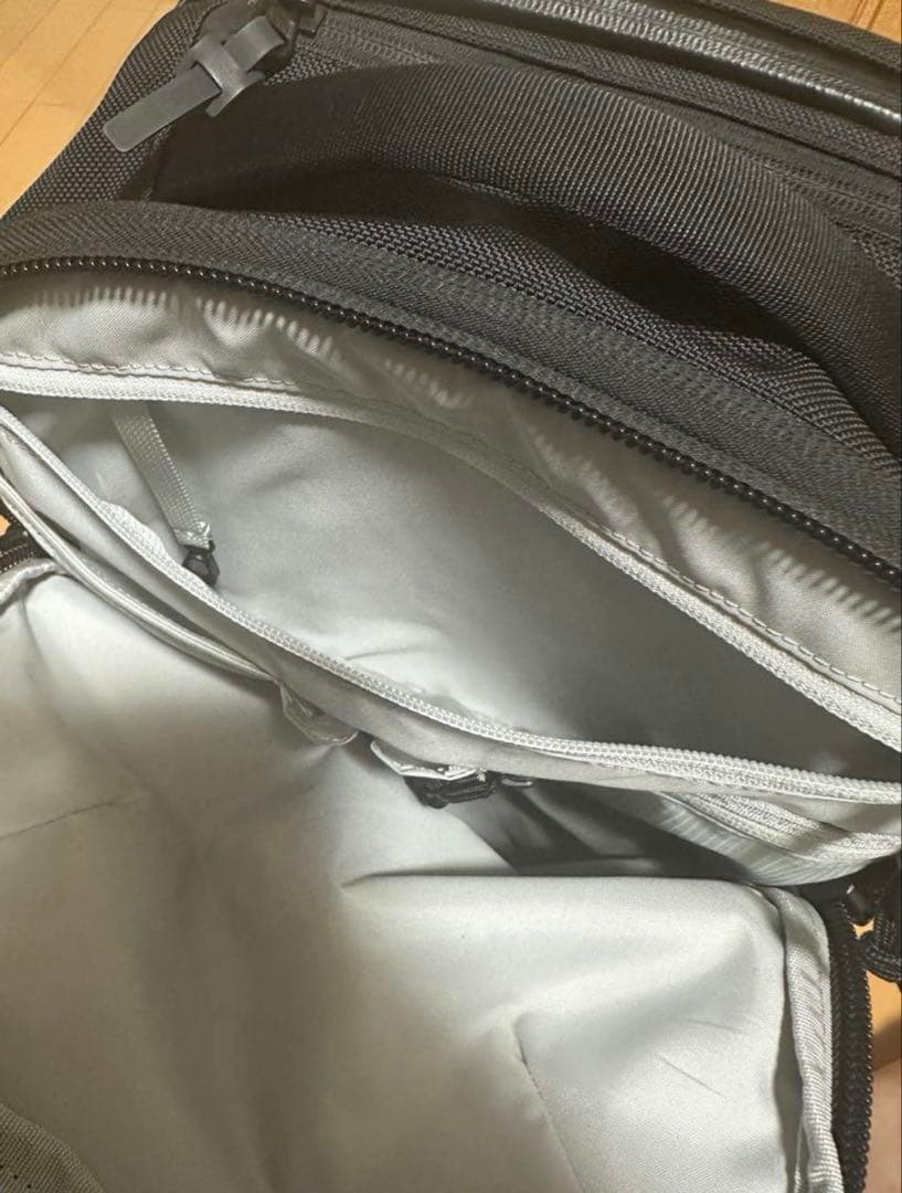 wexley リュック バックパックTAYLOR 25L