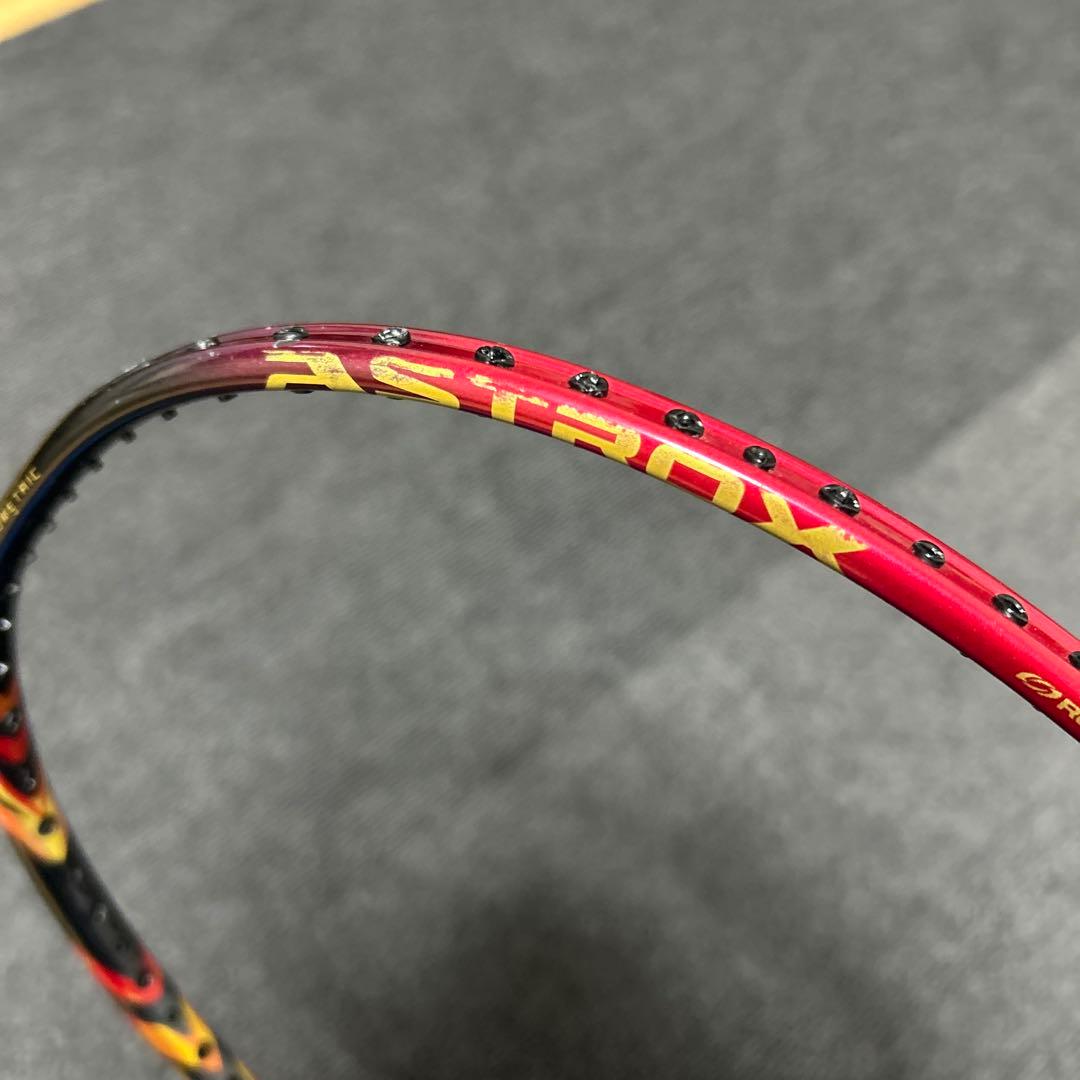Astrox99Pro アストロクス99プロ バドミントンラケット 3u5g