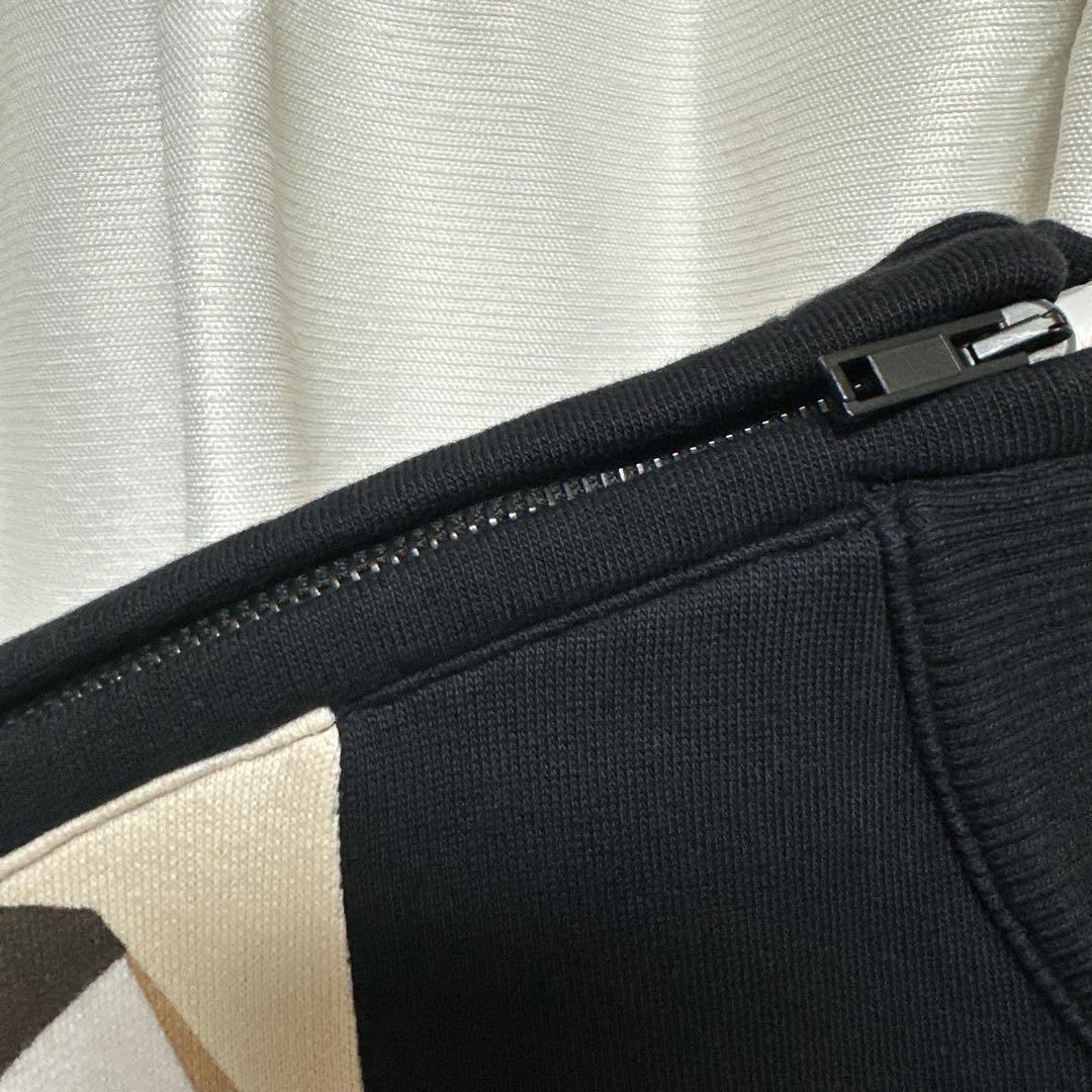 GIVENCHY グラフィックスウェット　※即買い大歓迎