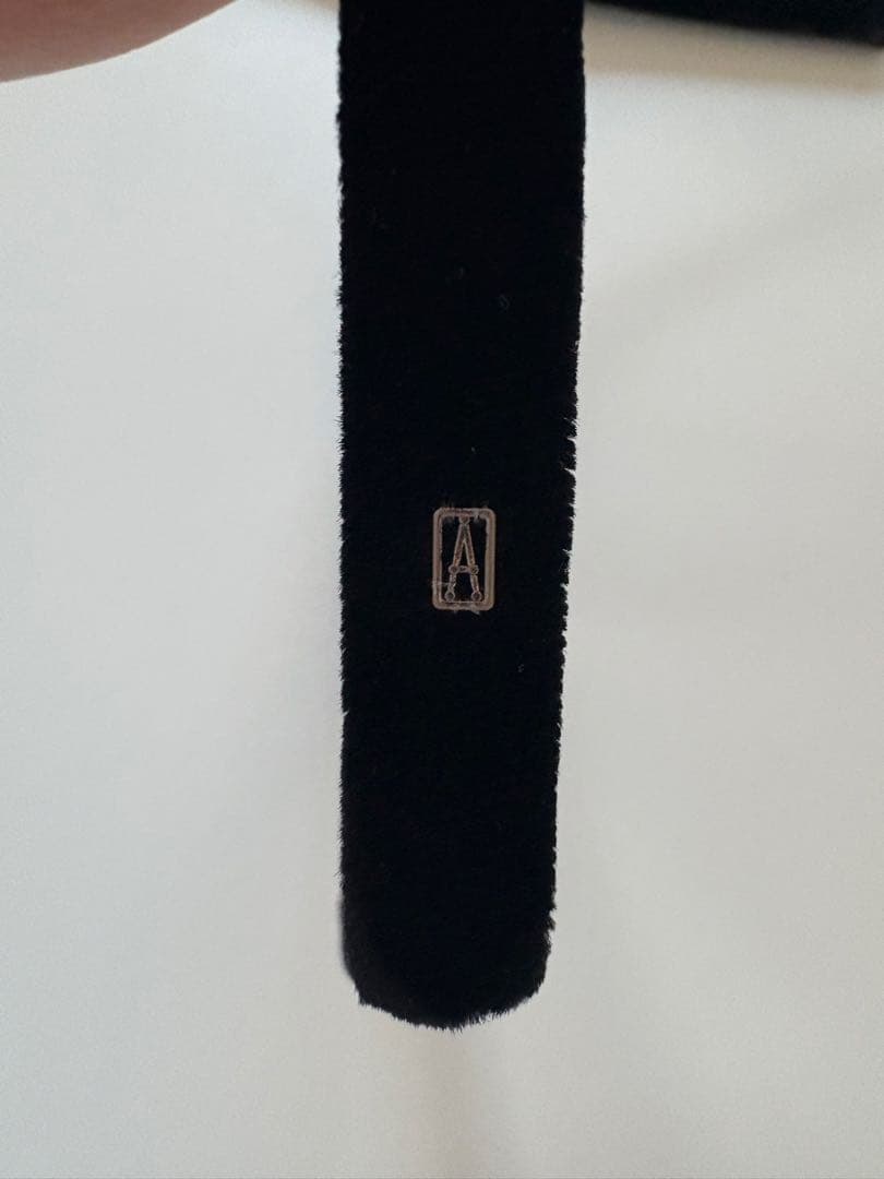 ALÉANDRE DE PARIS ベロアカチューシャ