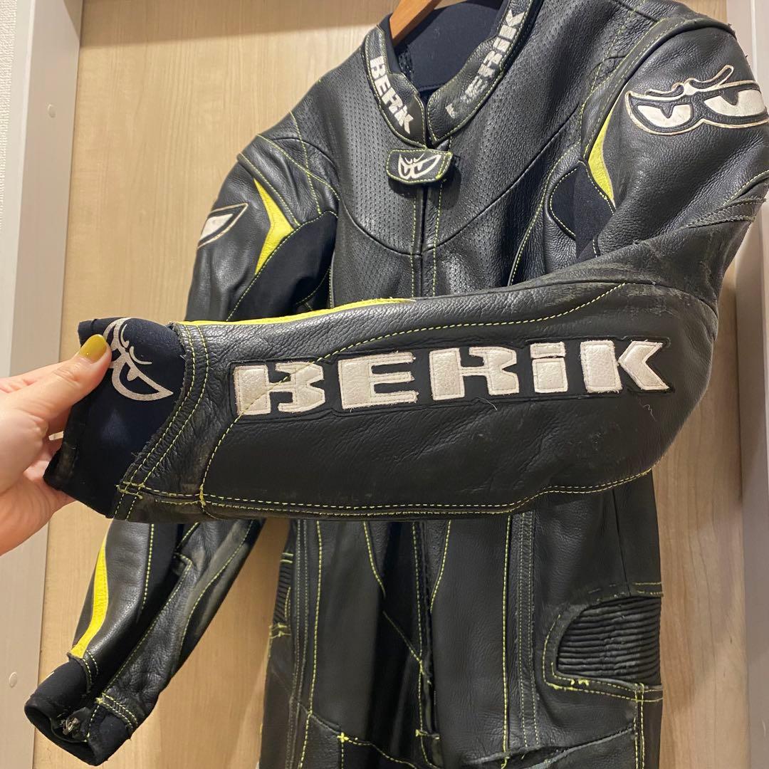 BERIK レーシングスーツ　Lサイズ　革つなぎ　ベリック　MFJ公認　ブラック