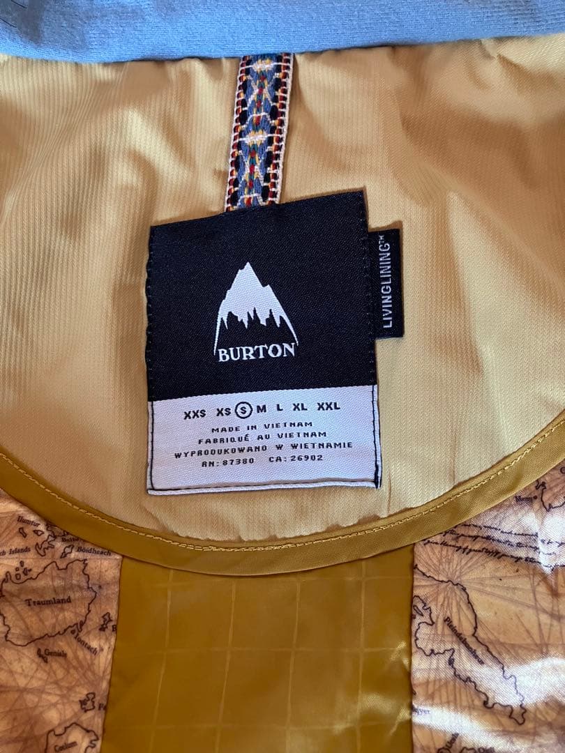 【未使用】BURTON women's 上下セット　ジャケットS、パンツS