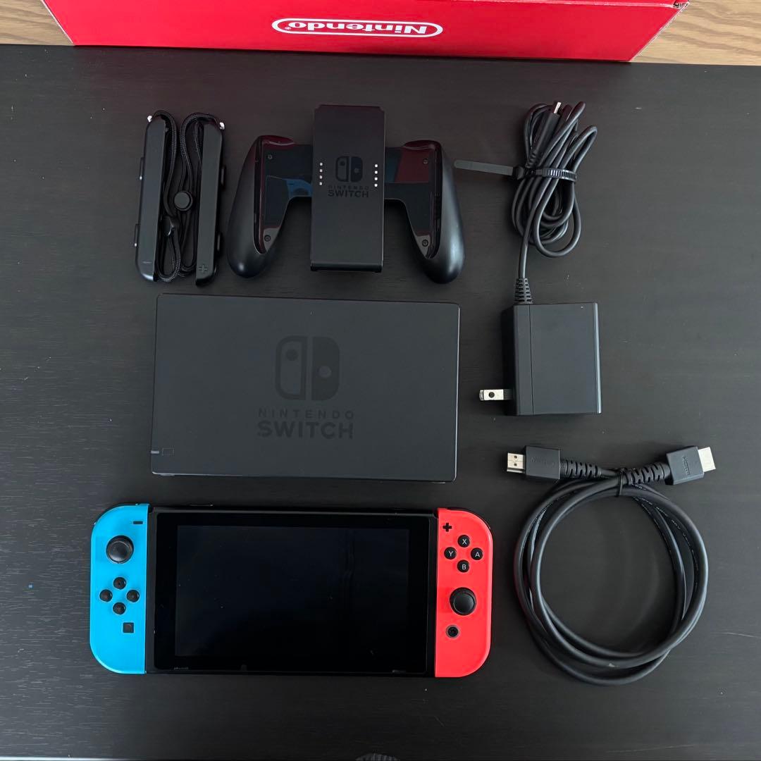 Nintendo Switch 本体 ＋Joy-Con4本＋充電グリップ＋付属品