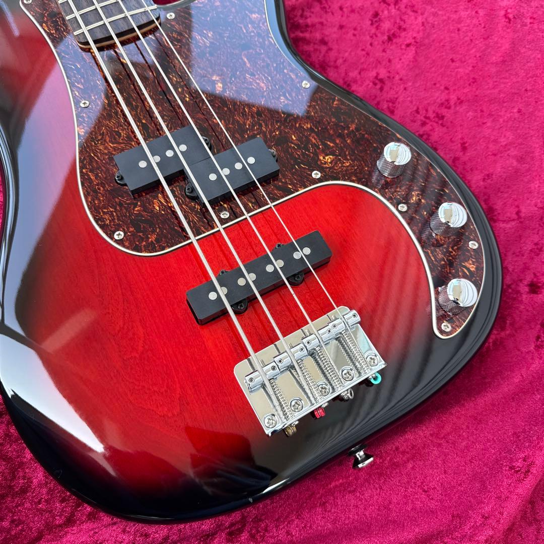 美品 メンテ済 Squier Standard PRECISION BASS