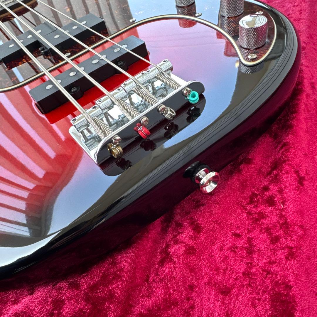 美品 メンテ済 Squier Standard PRECISION BASS