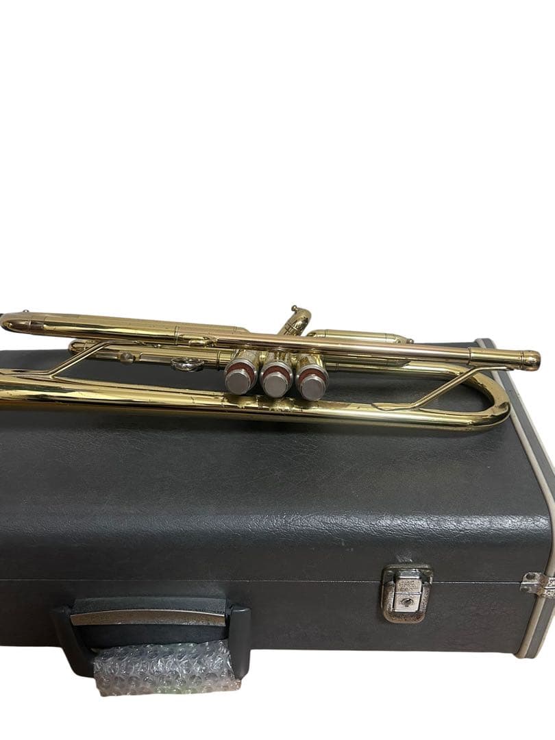 YAMAHA YTR-1335 ヤマハ トランペット ケース 付き