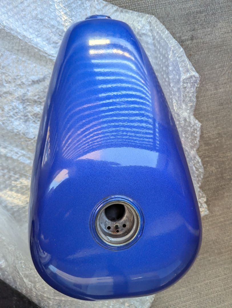 Harley-Davidson スポーツスター 純正タンク XLH