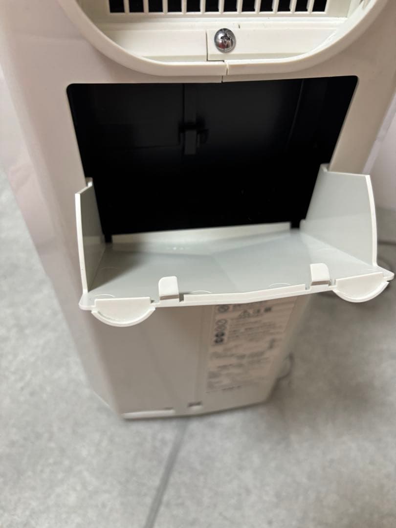 コロナ　CDM-1416 冷風　衣類乾燥除湿機　1台三役　スポットクーラー