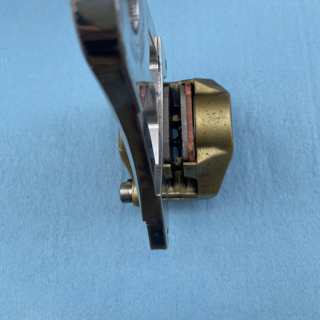 ブレンボキャリパー（かに）XJR1200