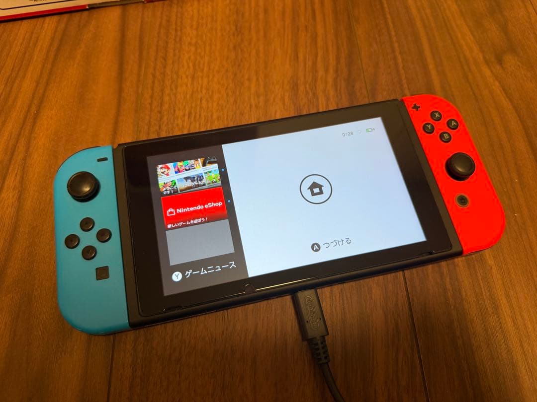 任天堂Switch 本体　【コントローラについて注意点あり】