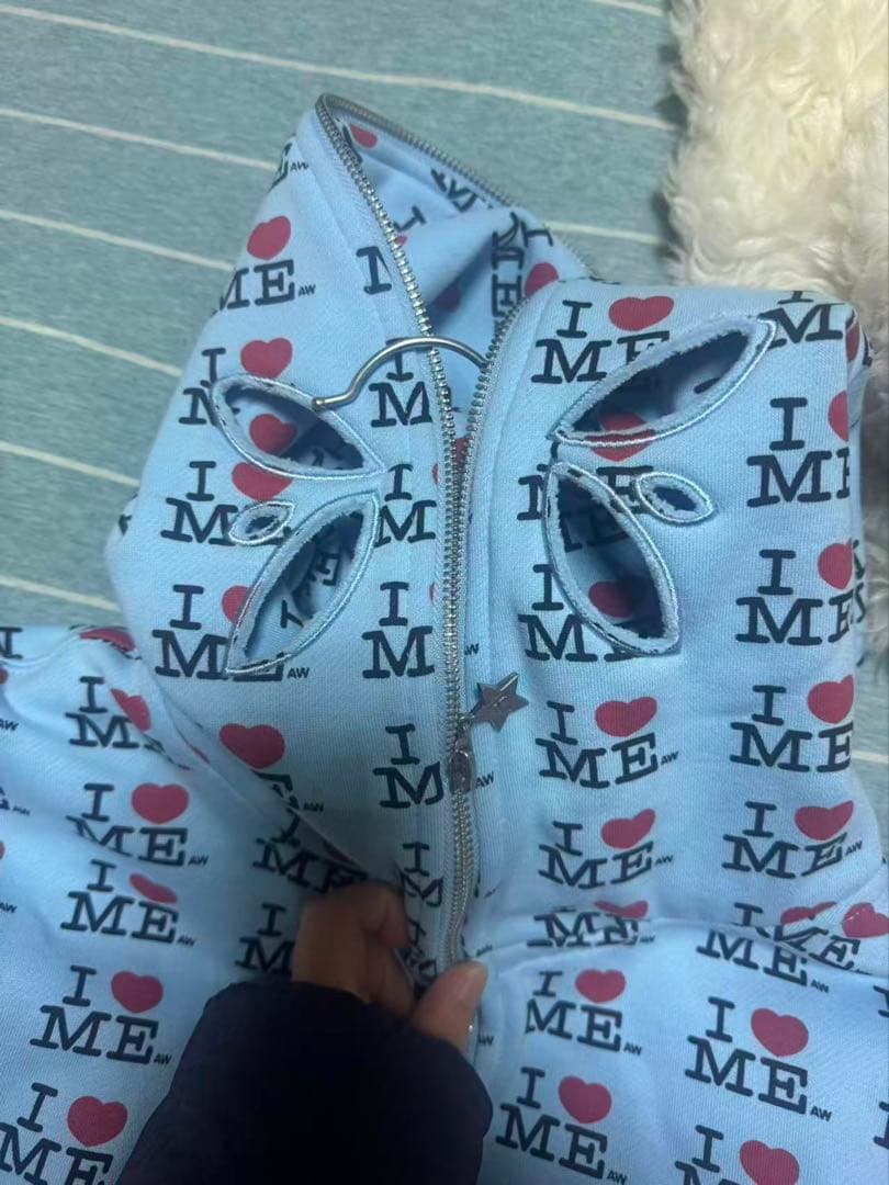 【未使用】Ashley Williams I ♥︎ ME 水色　パーカー