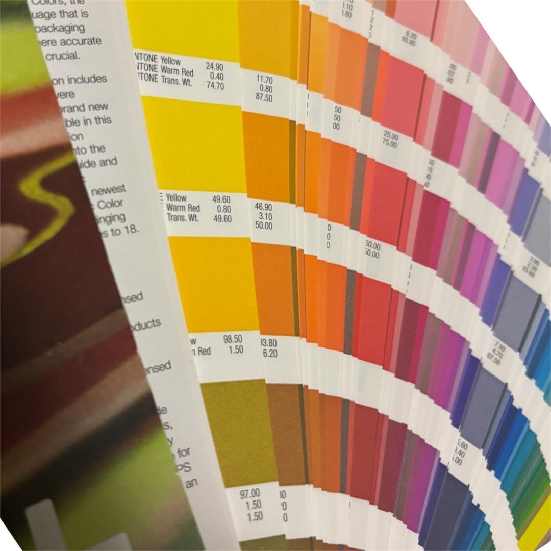 Pantone パントーン フォーミュラガイドプラスシリーズ