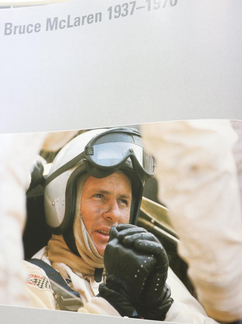 超希少　洋書　マクラーレン　フォミュラー１英・仏語版（翻訳版ではありません）