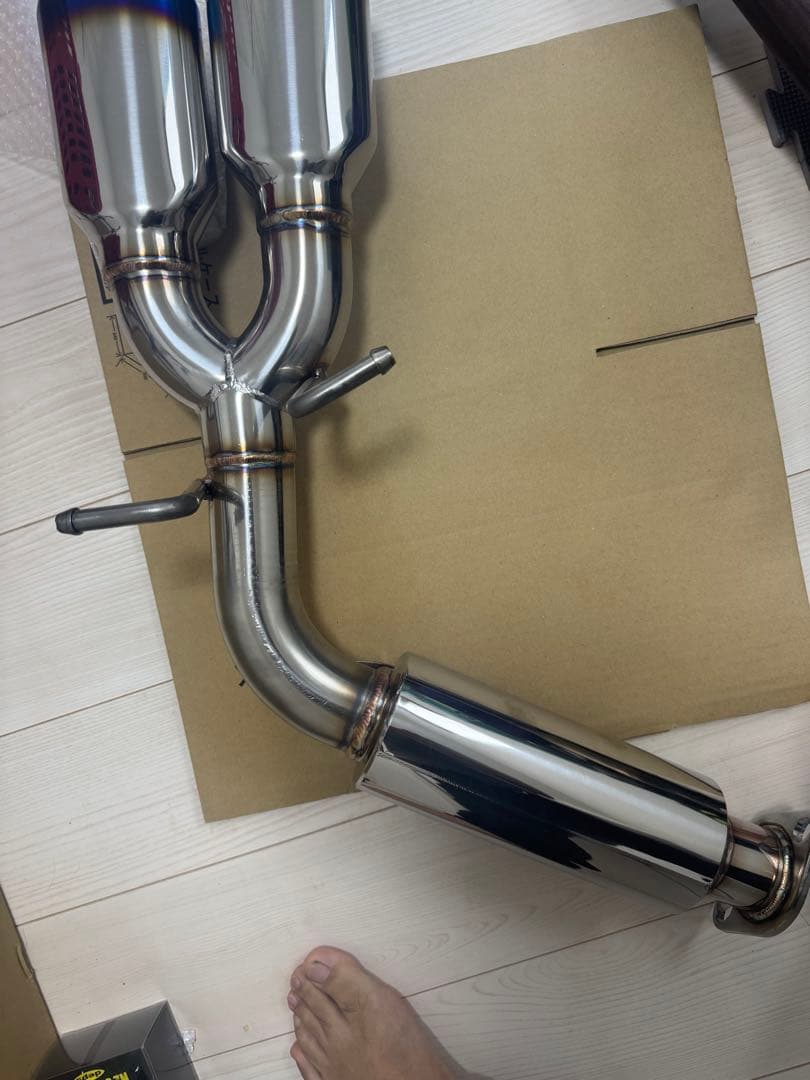 60系ハリアー　ALPINE STYLE デュアルテールマフラー