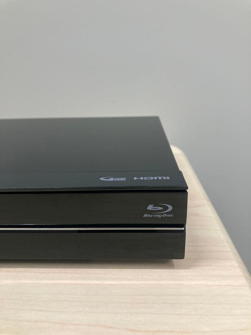 めっちゃ綺麗　1TB シャープ　AQUOS ブルーレイBD-NW1200