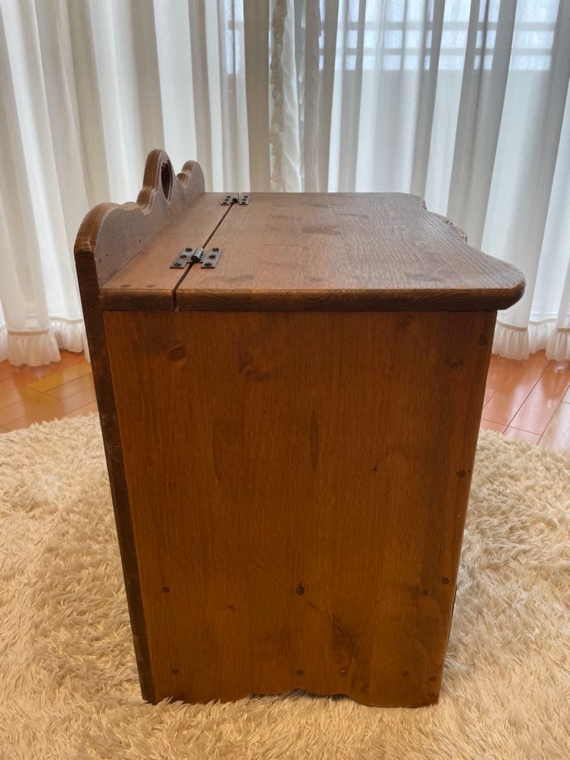 カントリー家具　アンティーク　収納家具　ベンチチェスト