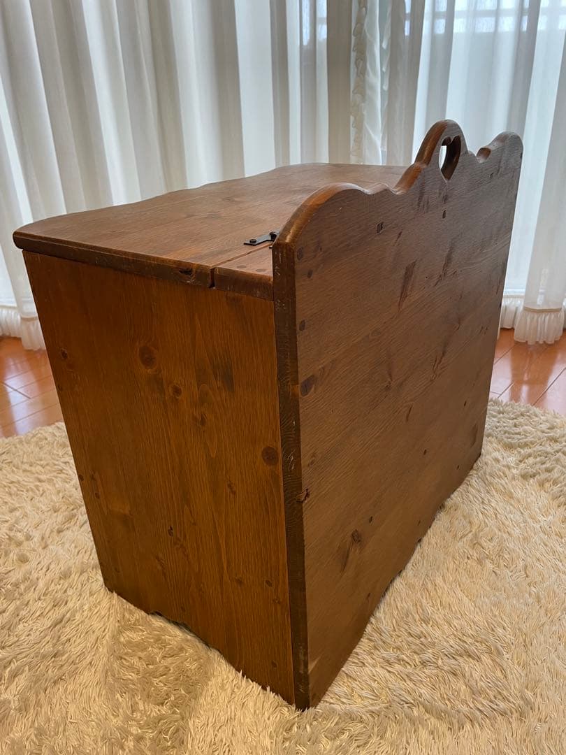 カントリー家具　アンティーク　収納家具　ベンチチェスト