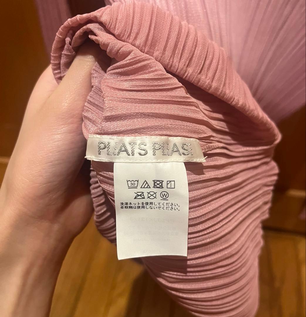 PLEATS PLEASE プリーツプリーズ　トップス　ピンク　サイズ3