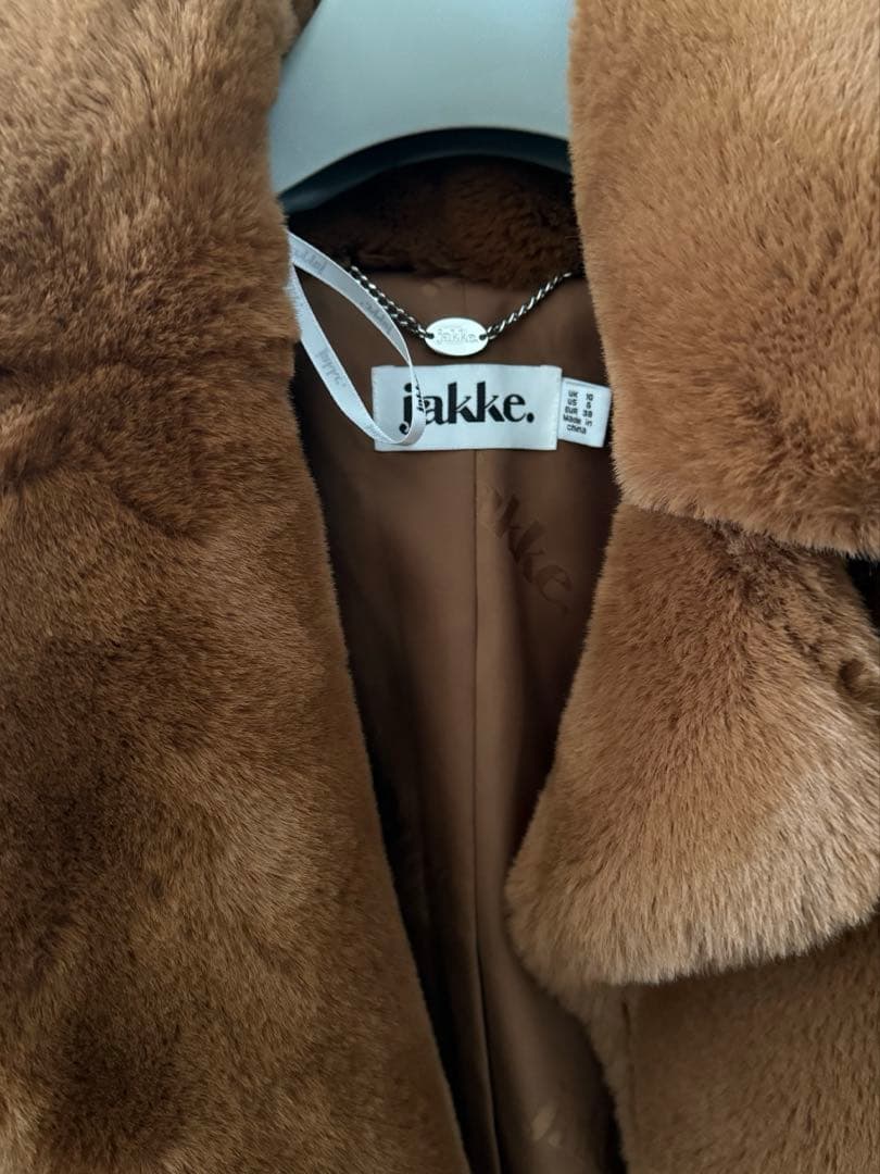 【最終価格】【超美品】【期間限定】jakke ブラウン フェイクファーコート