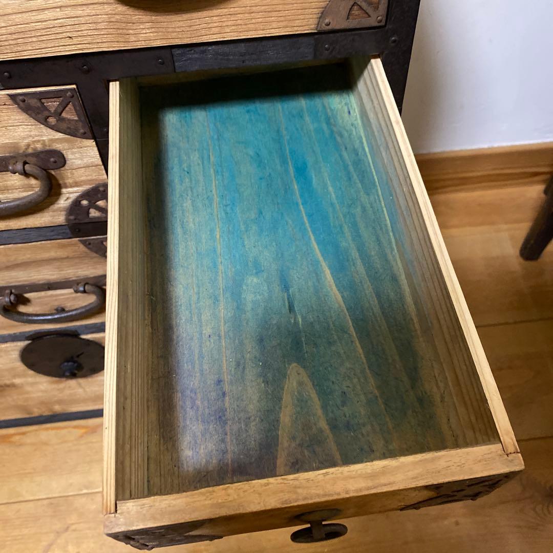 桐の箪笥　いちご