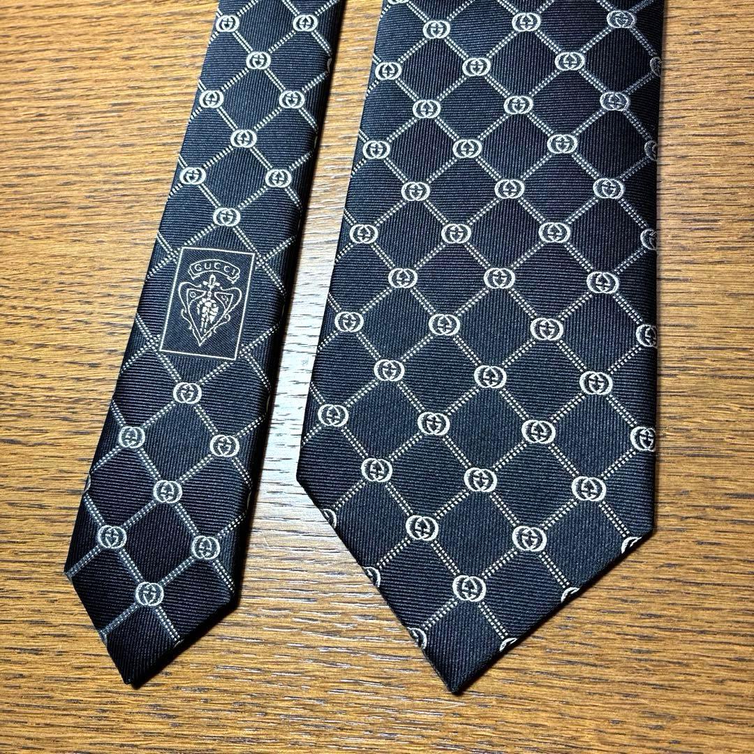 【美品】GUCCI グッチ 黒ネクタイ GG柄