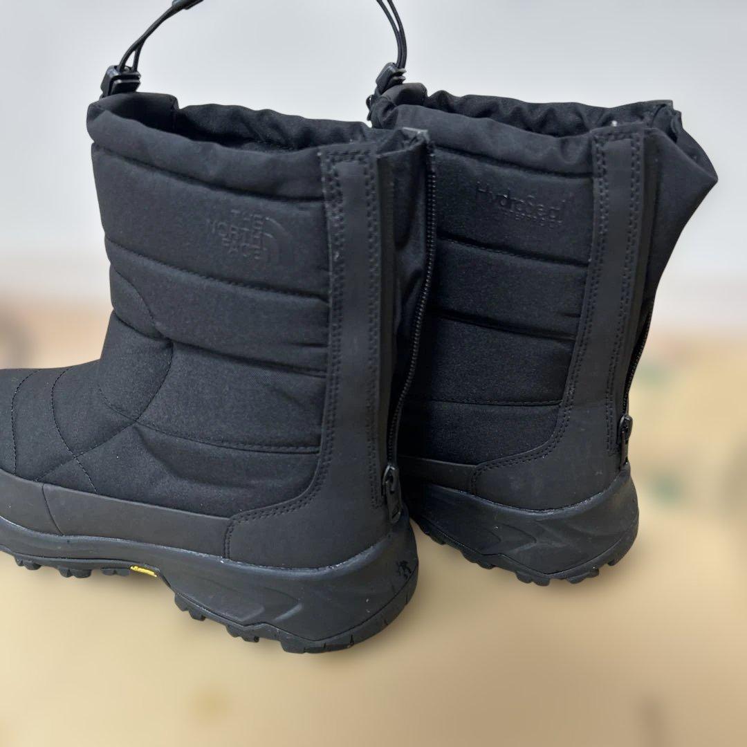 あ*ん様 数回のみ着用　THE NORTH FACE ヌプシ　ブーティ　防水　ス