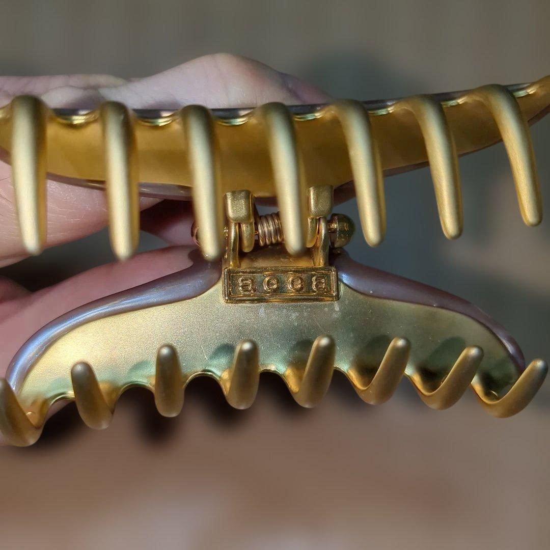 acca ティアラクイーンクリップ Mサイズ