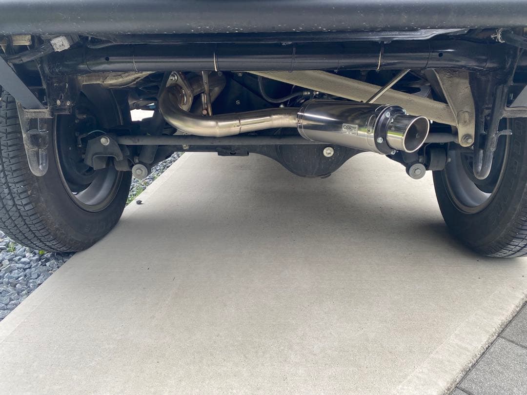 ジムニー　jb64 ウィルズウィン　マフラー