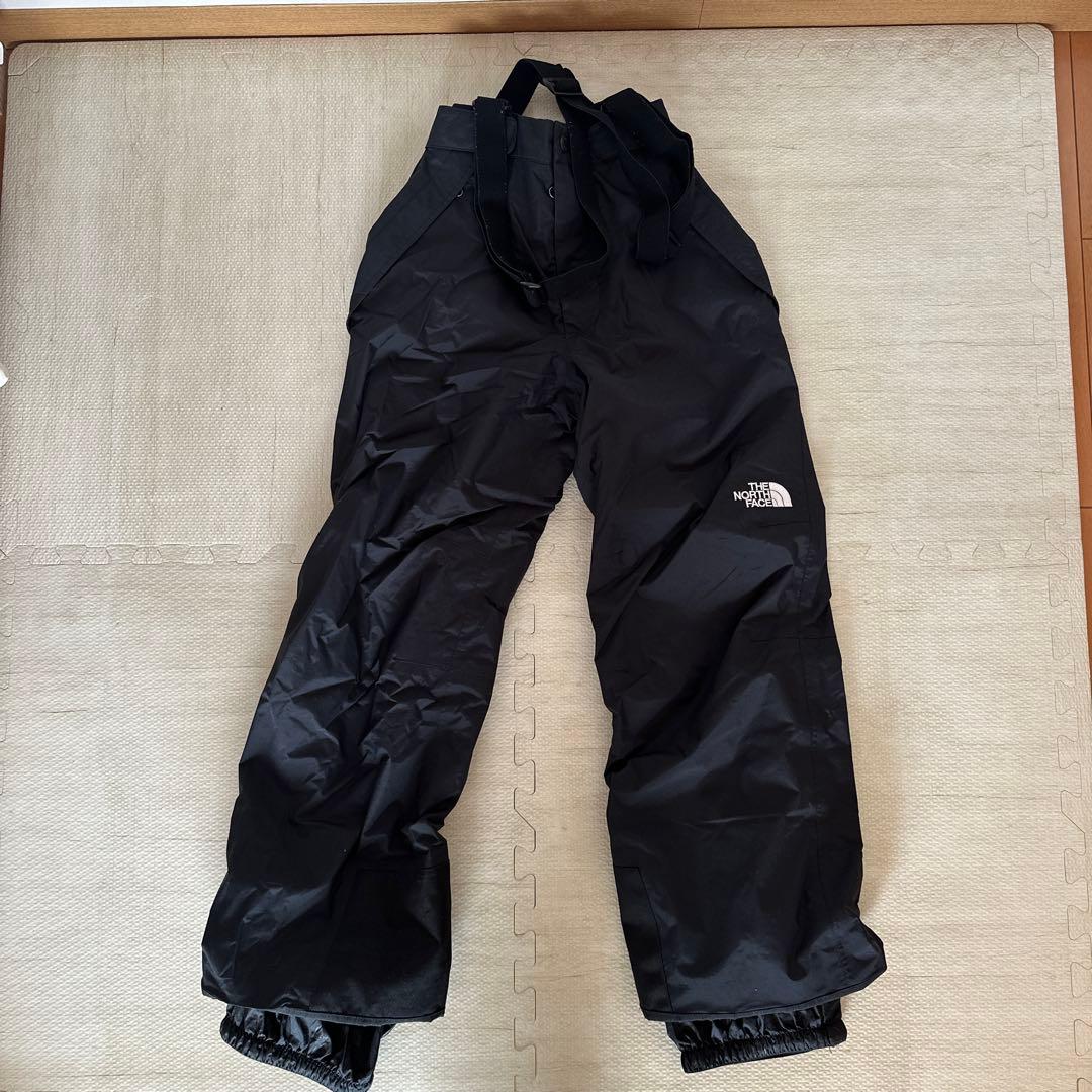 zozon. ⭐︎THE NORTH FACE スキーウェア150