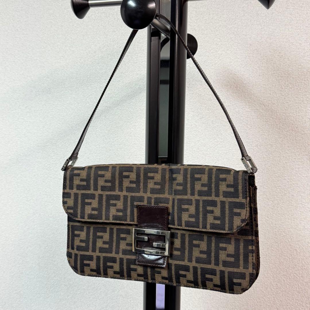 フェンディ マンマバケット　ズッカ　ワンショルダーバッグ