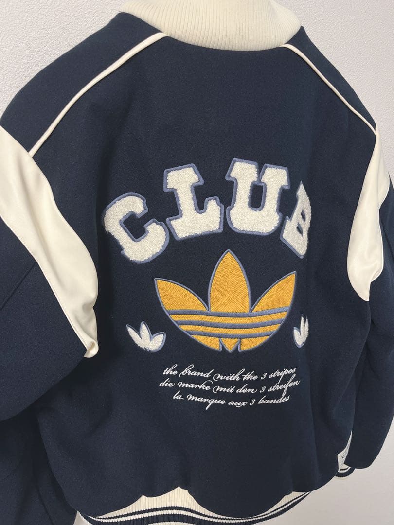 adidas originals ネイビー スタジャン Mサイズ