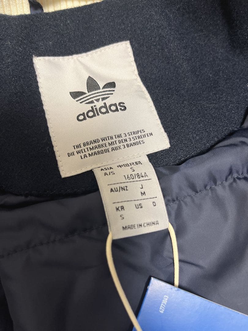 adidas originals ネイビー スタジャン Mサイズ