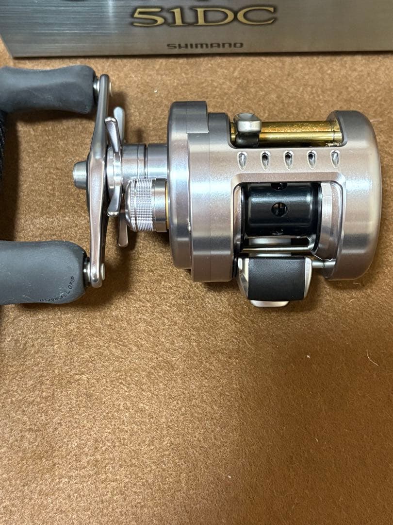 SHIMANO CALCUTTA CONQUEST 51DC 新品未使用