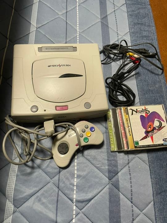 セガサターン本体　カセット付き