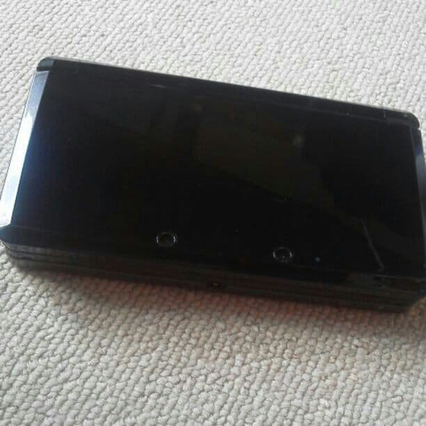 3DS ブラック ほぼ未使用