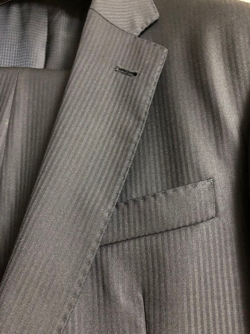 エンポリオ アルマーニ スーツ　ほぼ未使用