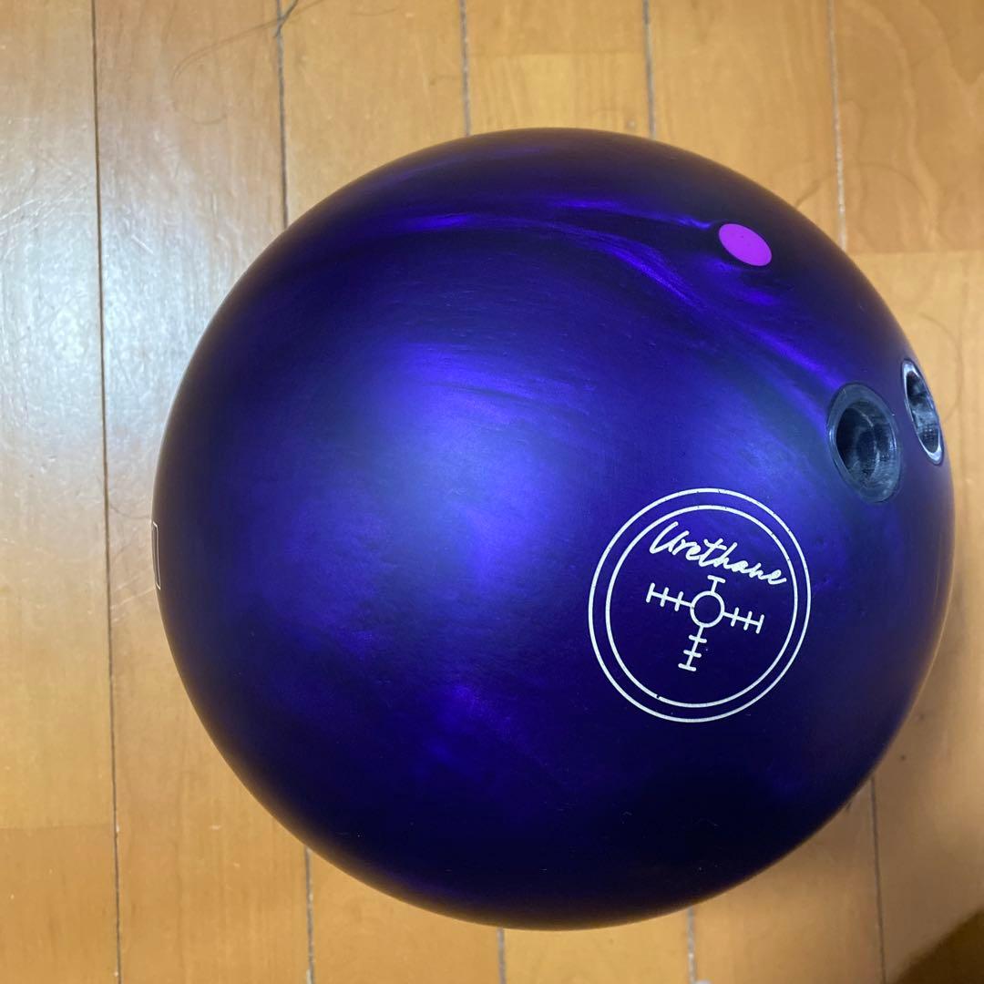 パープルパールウレタン ボウリングボール 紫