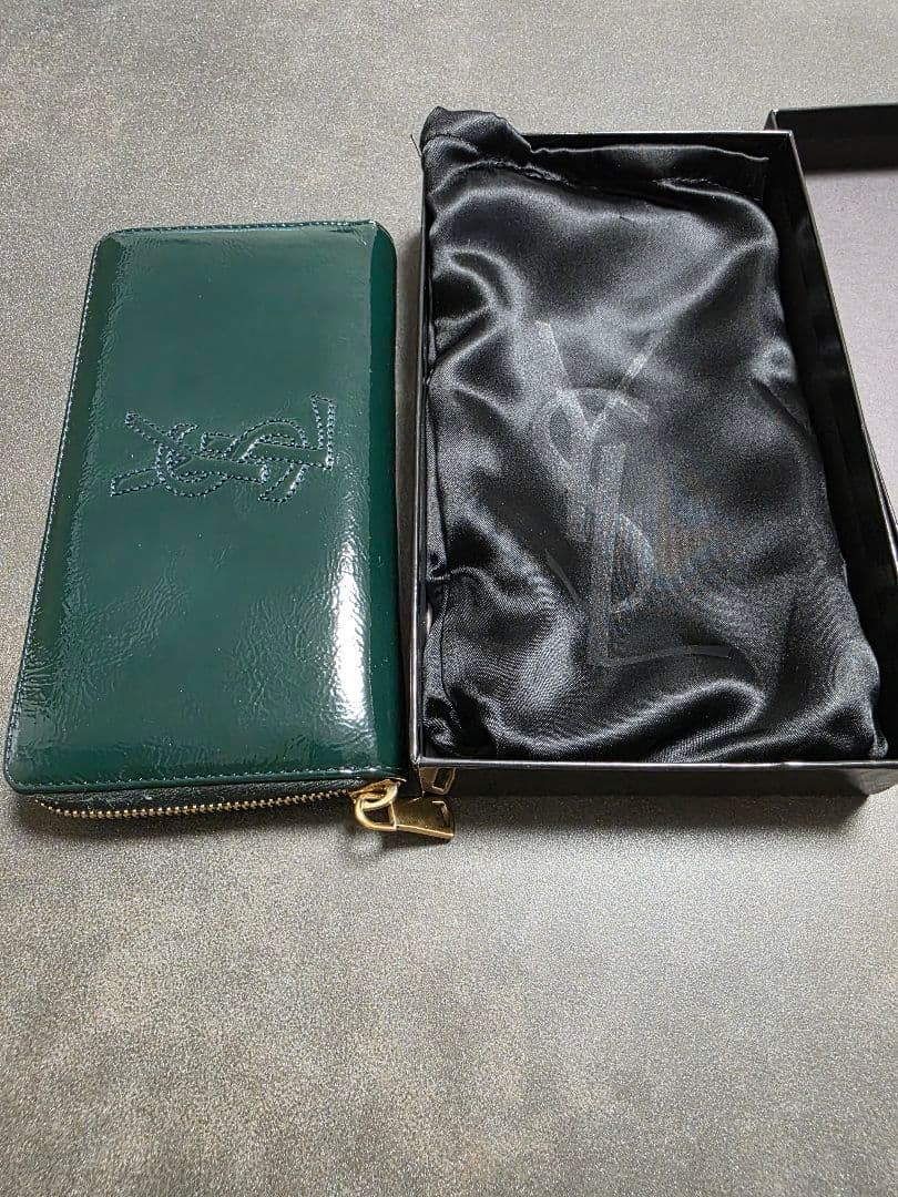 【美品】YSL ダークグリーン　パテント　 ラウンドファスナー長財布