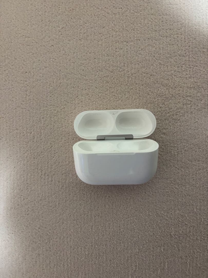 AirPods Pro第三世代 本体のみ