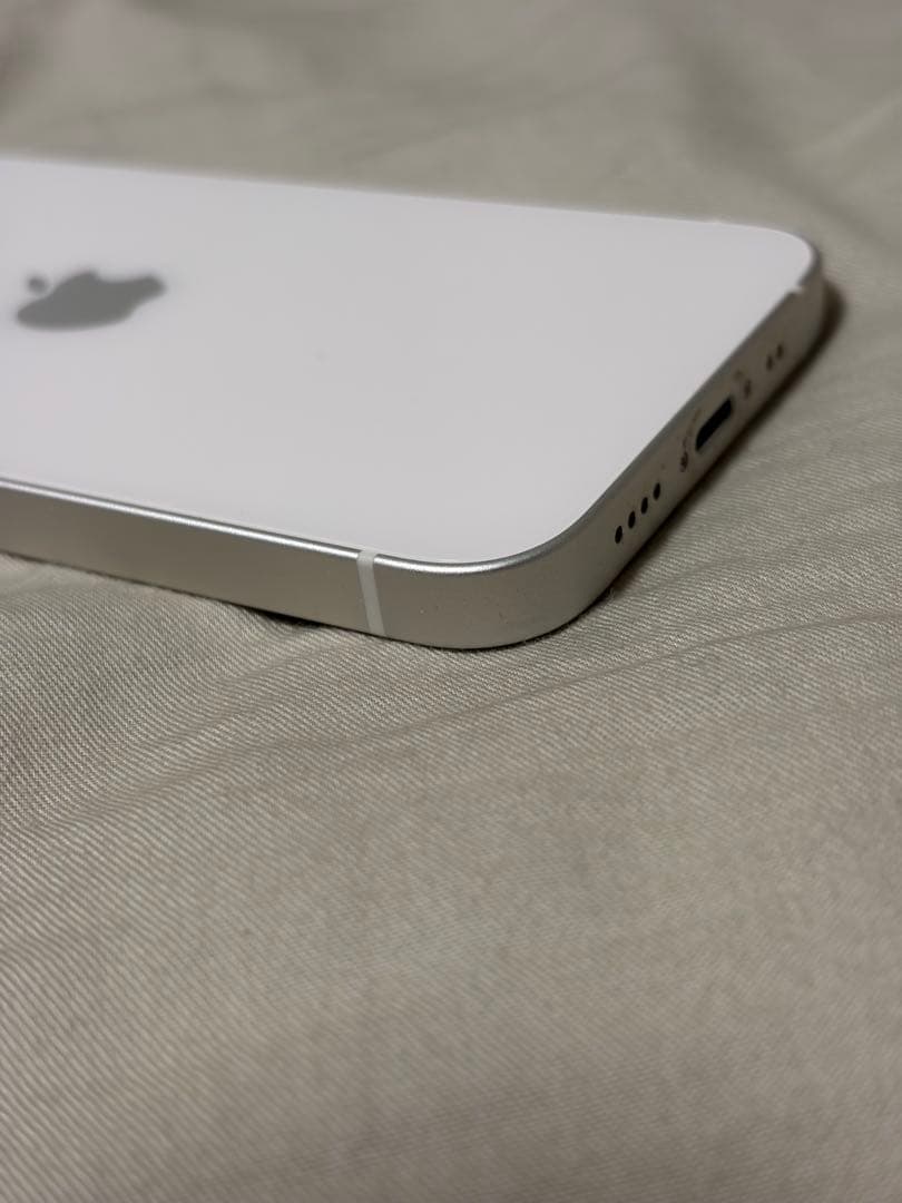 美品【打痕、擦れ少】Apple iPhone 12 mini 本体