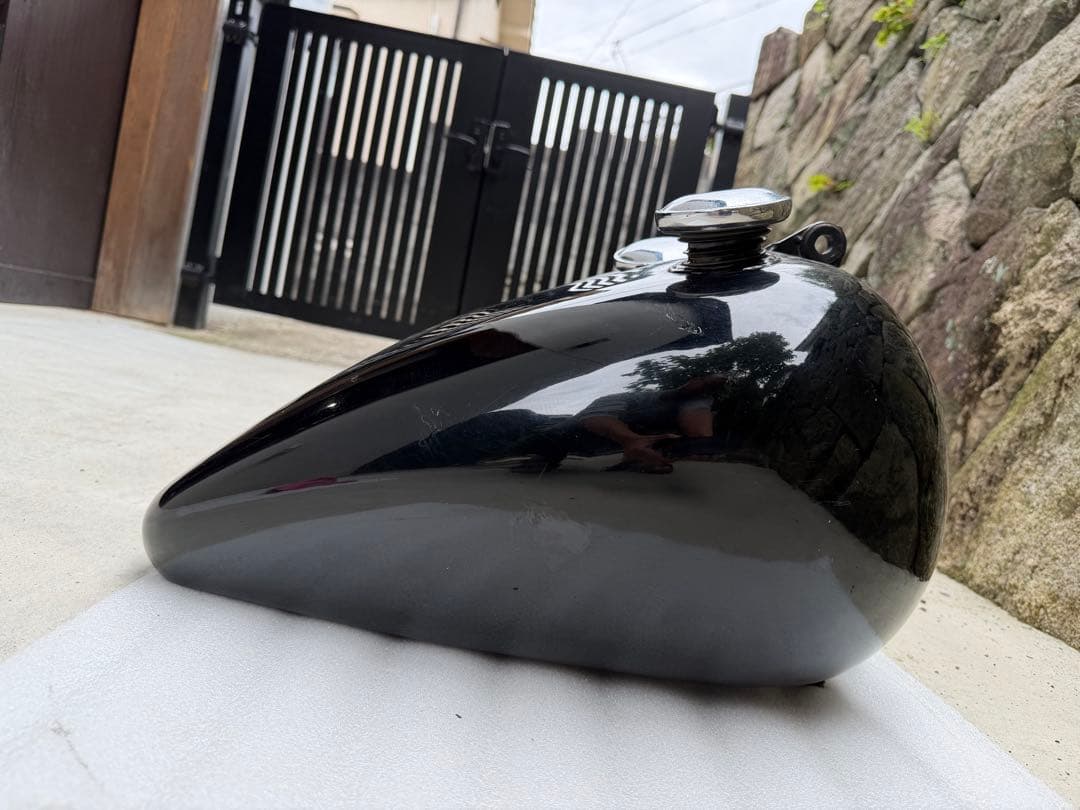 ハーレー純正　分割タンク　EVO エボ ソフテイル