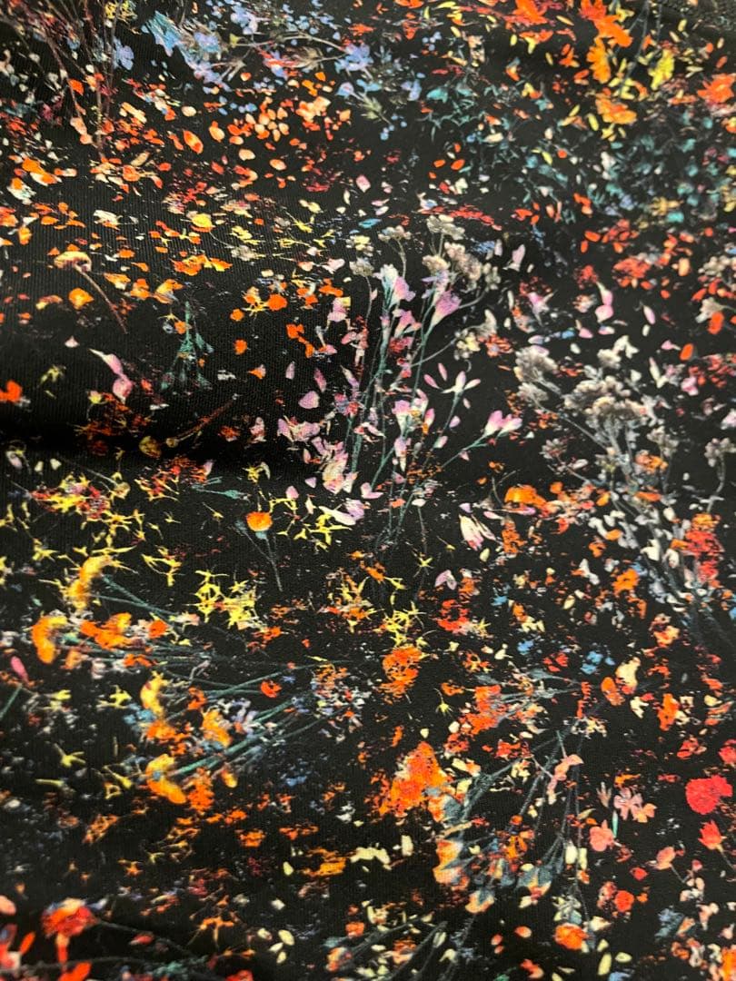 お値引き中！未使用　ルルレモン レギンス