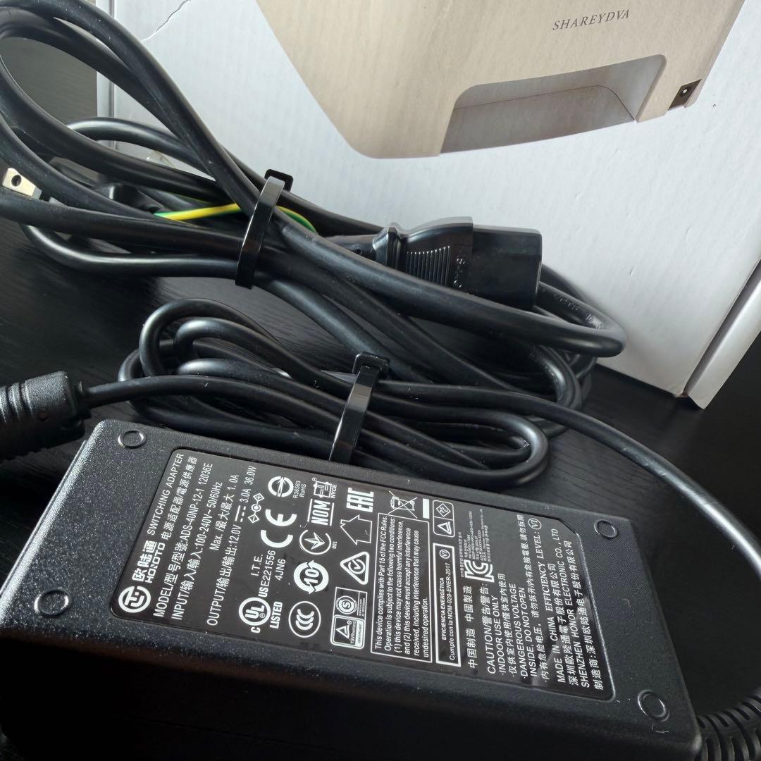 SHAREYDVA シャレドワ LED-UVライト lev レヴ ジェルネイル