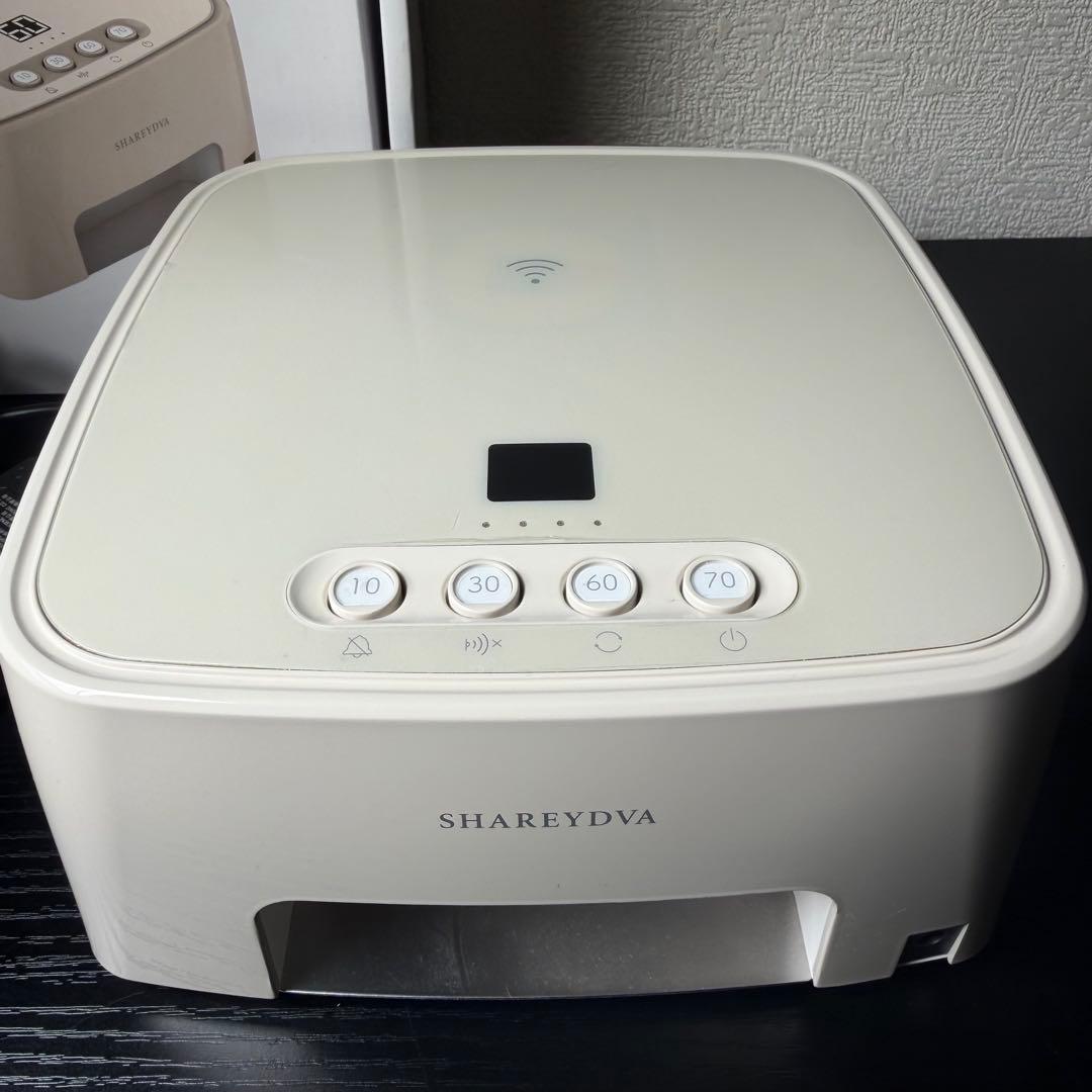 SHAREYDVA シャレドワ LED-UVライト lev レヴ ジェルネイル